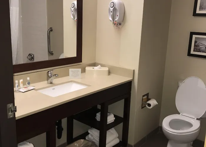 Mini-hôtel Comfort Near St Louis 4*