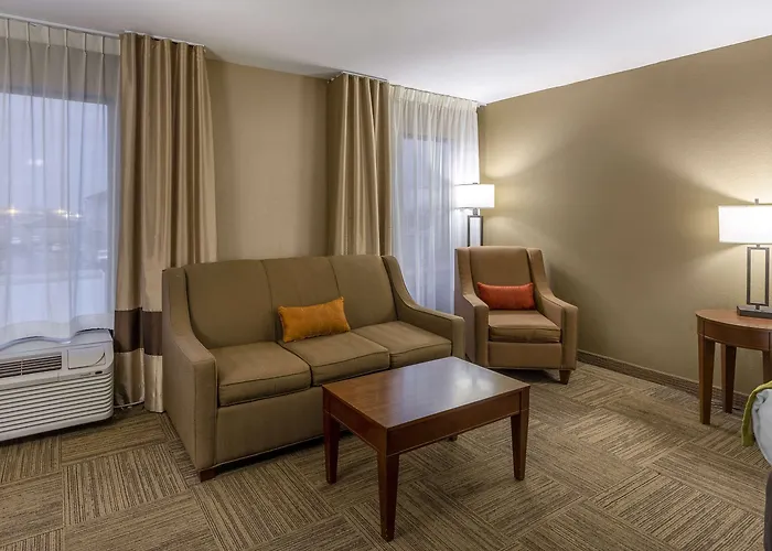 Comfort Near St Louis Mini-hôtel 4*