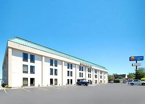 Mini-hôtel Comfort Near St Louis 4*