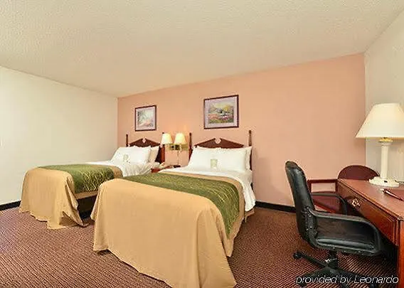 Mini-hôtel Comfort Near St Louis 4*